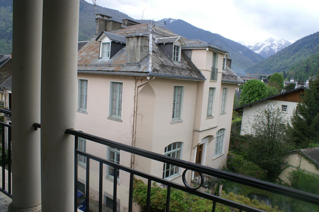 Hotel Celeste Bagnères-de-Luchon Zimmer foto
